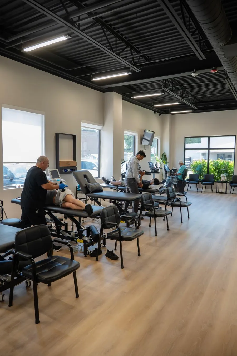 TRU Physical Rehab, Clifton treatment floor